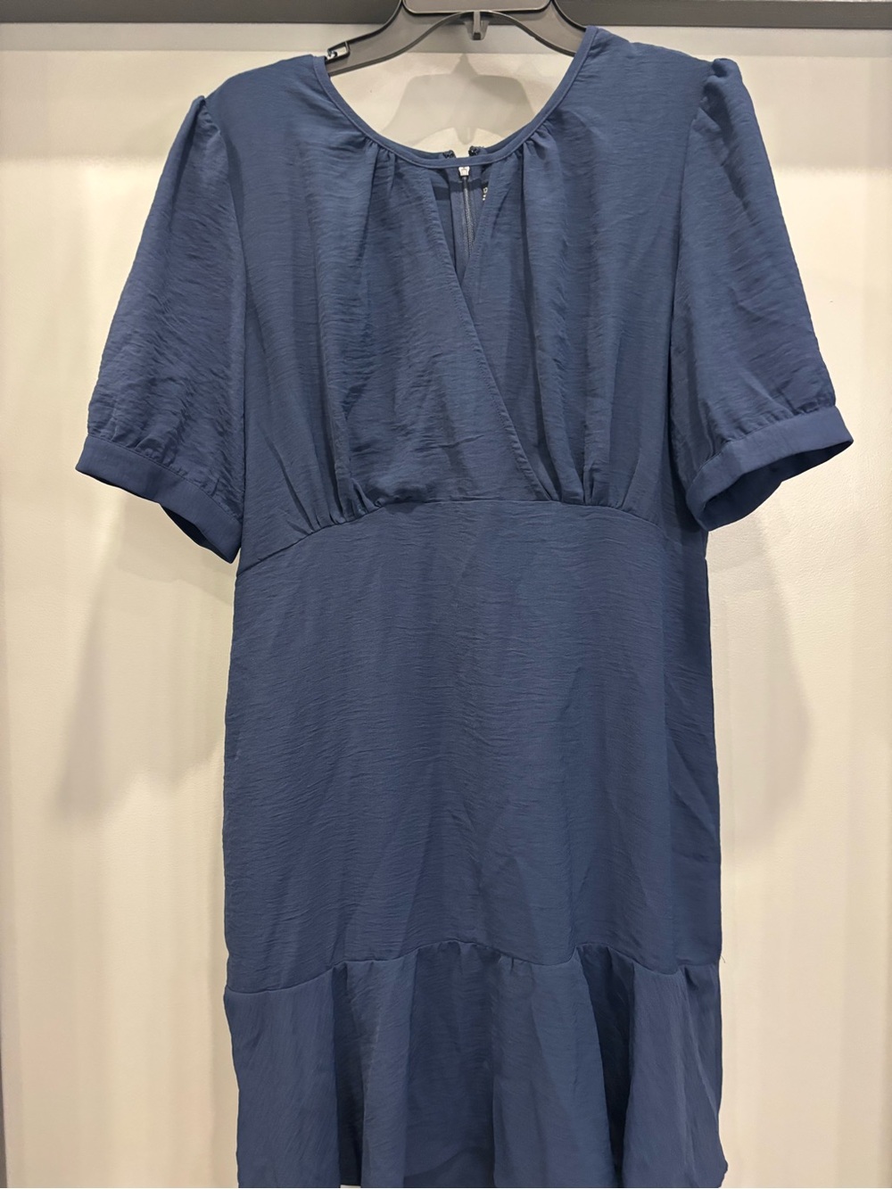 Leslie Fay Blue Short-Sleeve V-Neck Dress